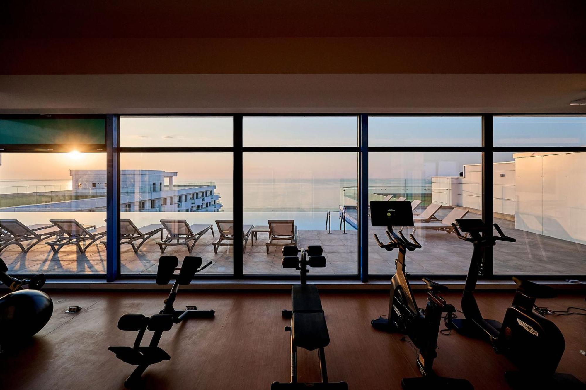 Soleil Anne Studio In Infinity Beach Resort - Parking Mamaia Luaran gambar