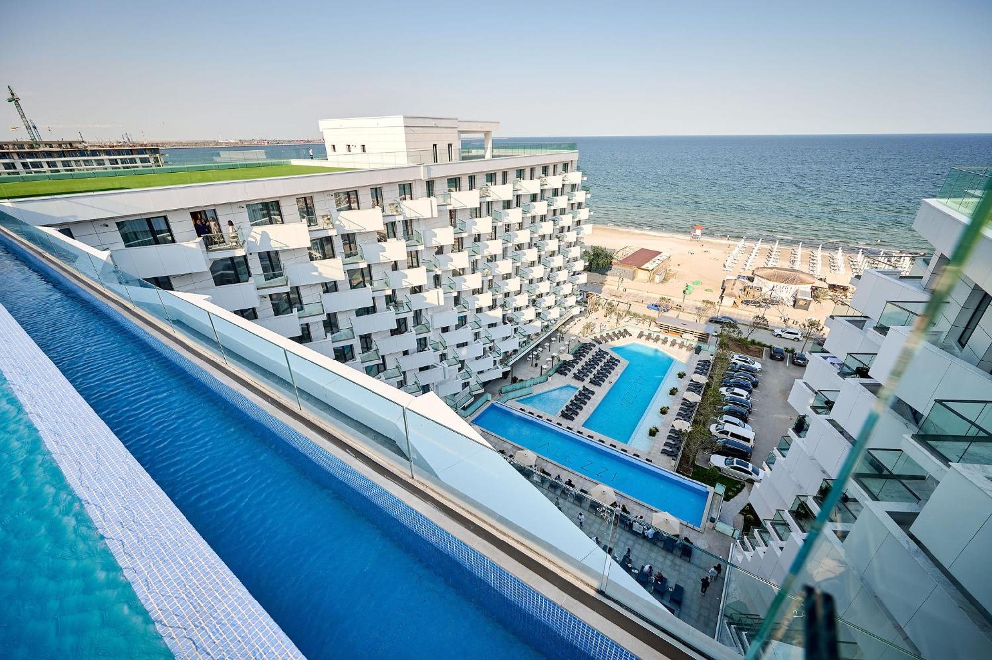 Soleil Anne Studio In Infinity Beach Resort - Parking Mamaia Luaran gambar